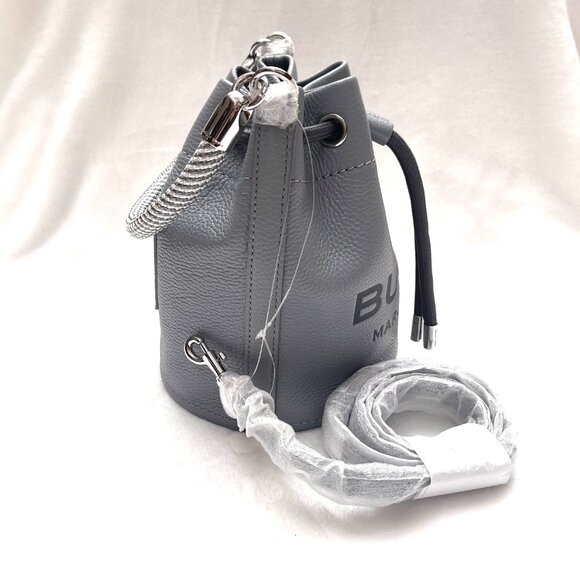 NWT MARC JACOBS Leather Bucket Bag In Wolf Grey - Picture 9 of 15